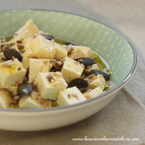recette de tofu aux graines, huile d'olive d'Aix-en-Provence AOP