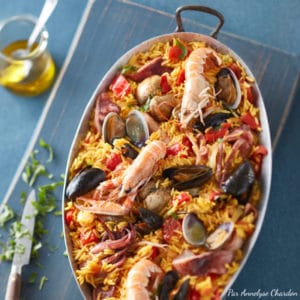huiles et olives, fruits de mer façon paella