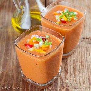 huiles et olives, gaspacho tomate huile d'olive