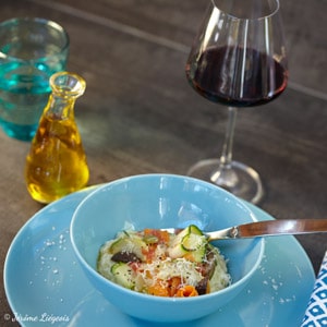 huiles et olives, risotto aux légumes croquants, olives noires de France