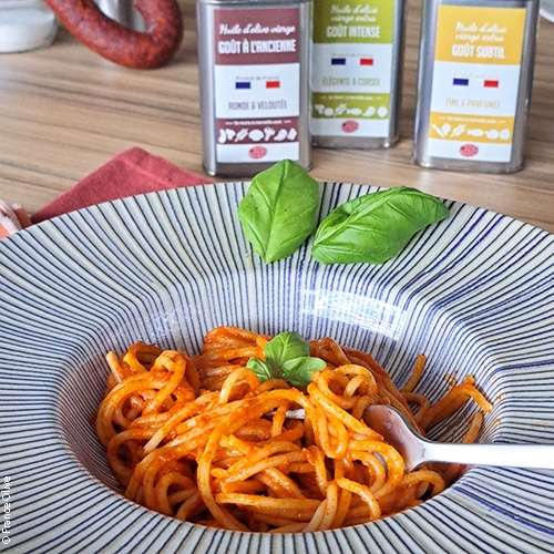 huiles et olives, recettes, spaghettis crémeux poivron-chorizo-huile d'olive