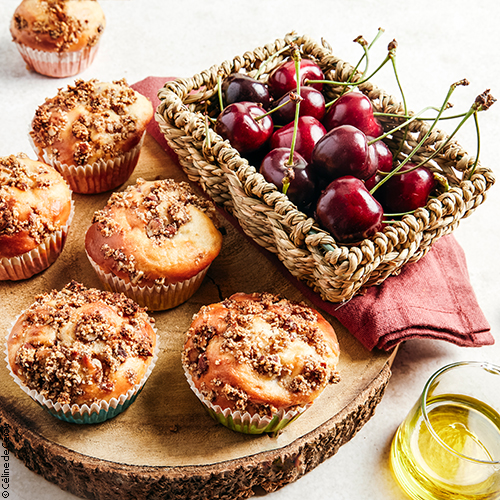 huiles et olives, recettes, muffins aux cerises, crumble aux amandes