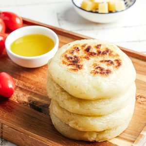 huiles et olives, recette potato buns au comté, herbes de provence, noix de muscade, huile d'olive de Haute-Provence AOP