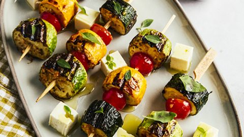 Recette de brochette de courgette et tomate cerise, huile d'olive