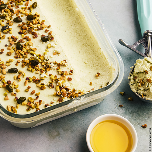 Recette de glace pistache-huile d'olive de la Vallée des Baux-de-Provence AOP