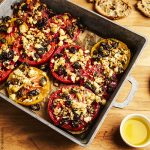 Recette de tomates à la provençale revisitée (feta, citron confit, olives noires de Nyons AOP, huile d'olive)