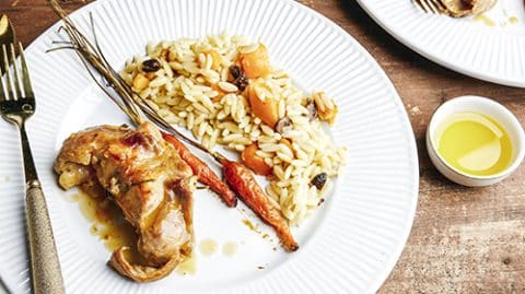 recette de Lapin confit à l'huile d'olive, agrumes et herbes
