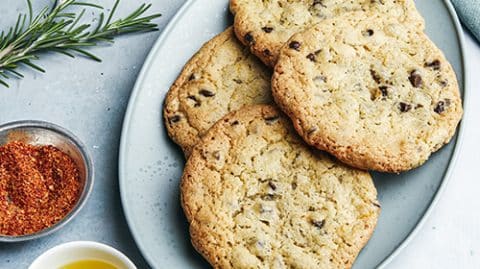recette de Cookies chocolat, romarin, piment d'Espelette, huile d'olive d'Aix-en-Provence AOP