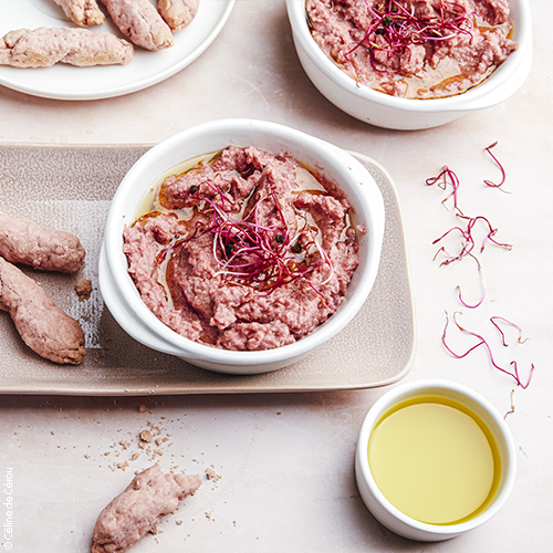 recette de houmous de betterave et pois chiches grillées, huile d'olive de France goût maturé